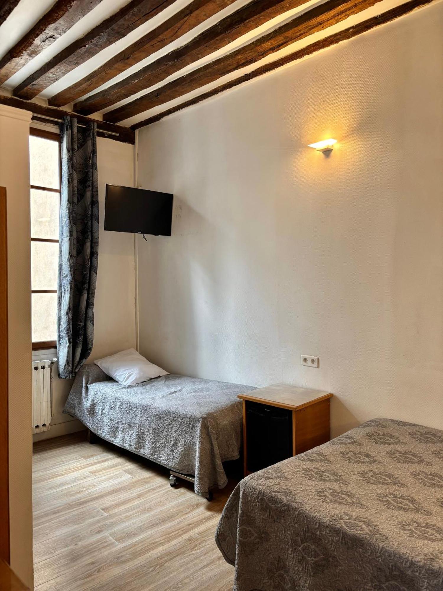 Hotel Des Fontaines Париж Екстериор снимка