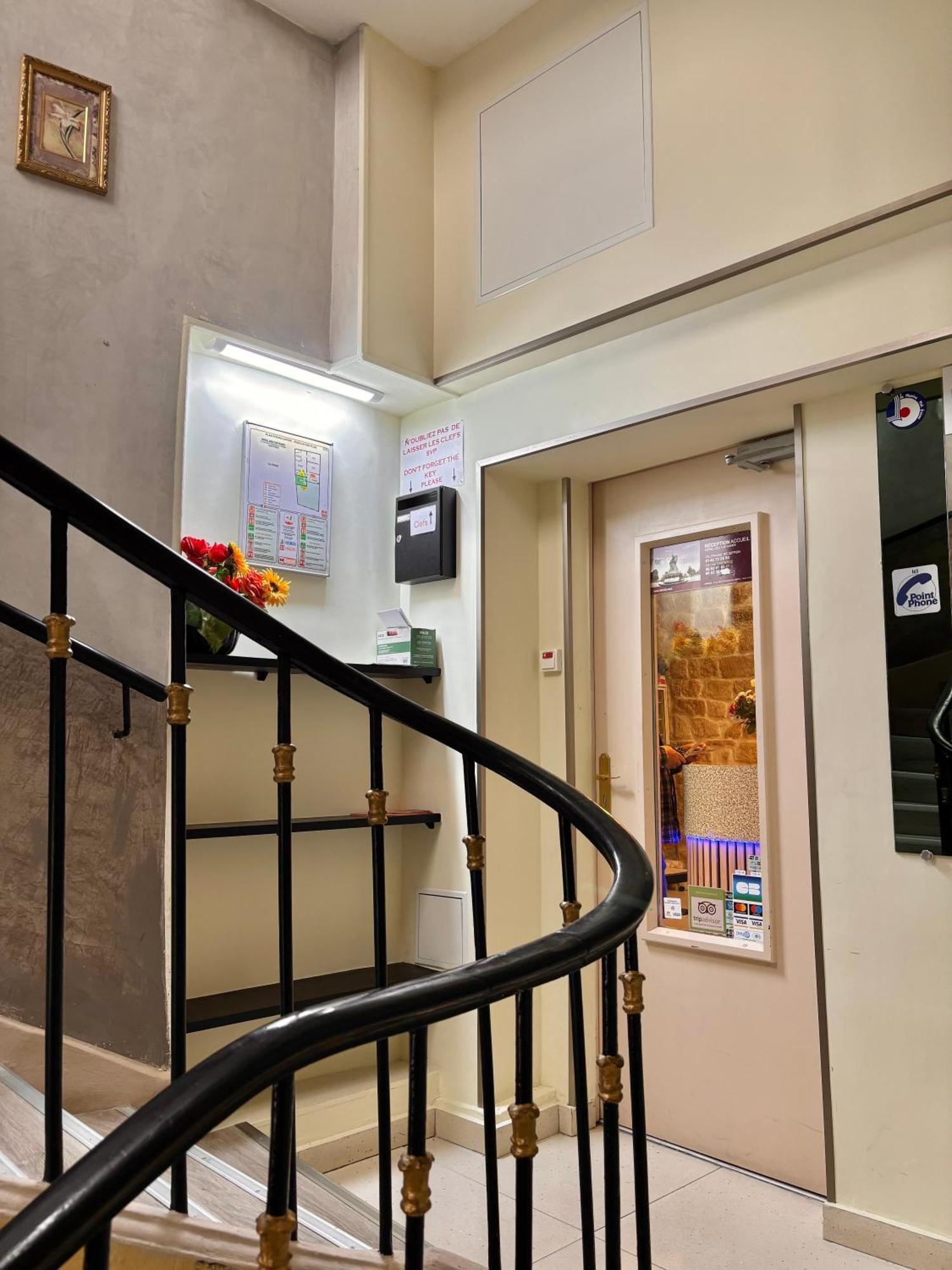 Hotel Des Fontaines Париж Екстериор снимка