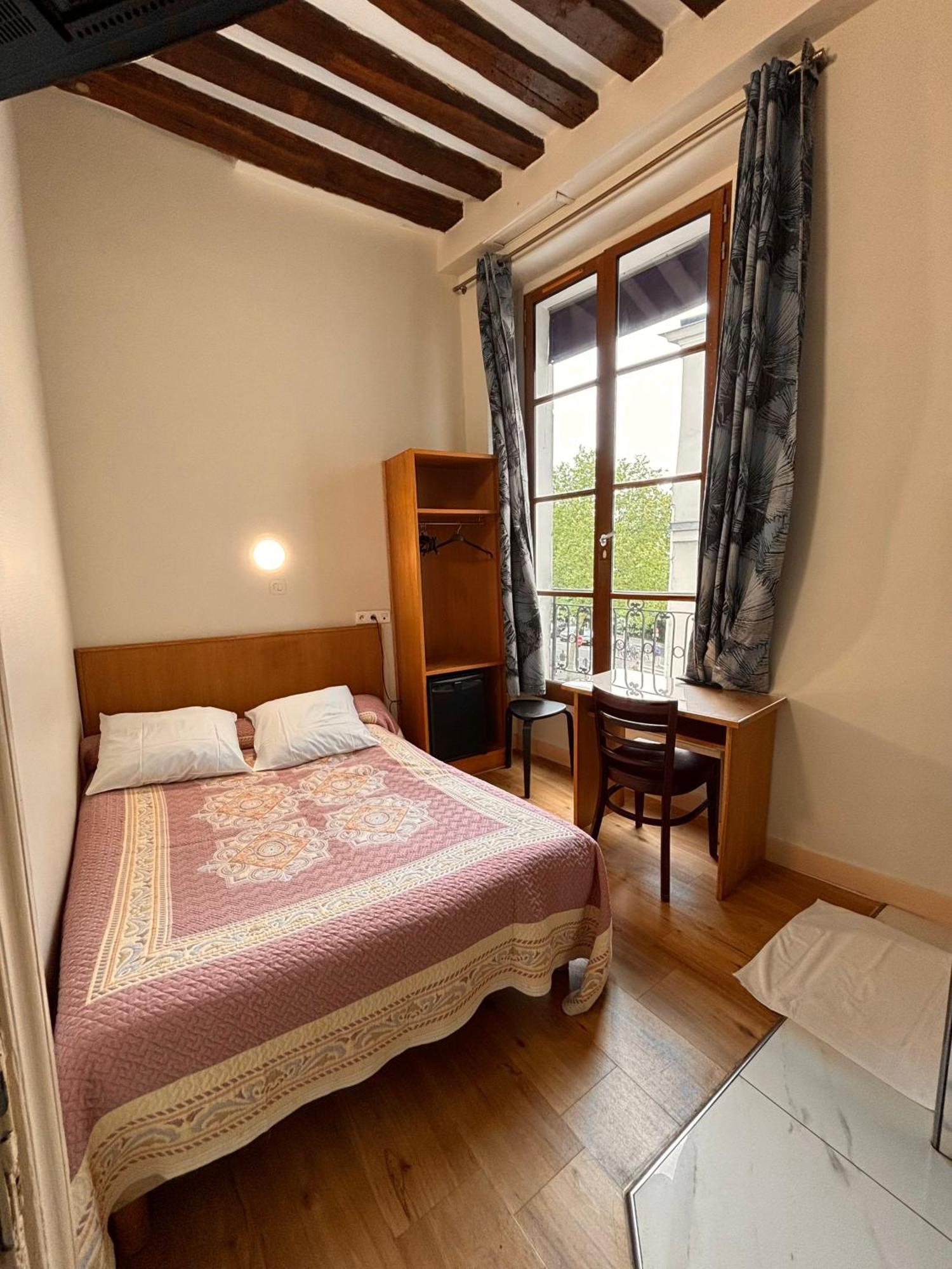 Hotel Des Fontaines Париж Екстериор снимка