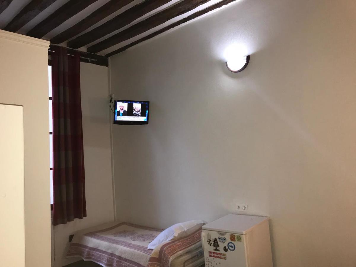 Hotel Des Fontaines Париж Екстериор снимка