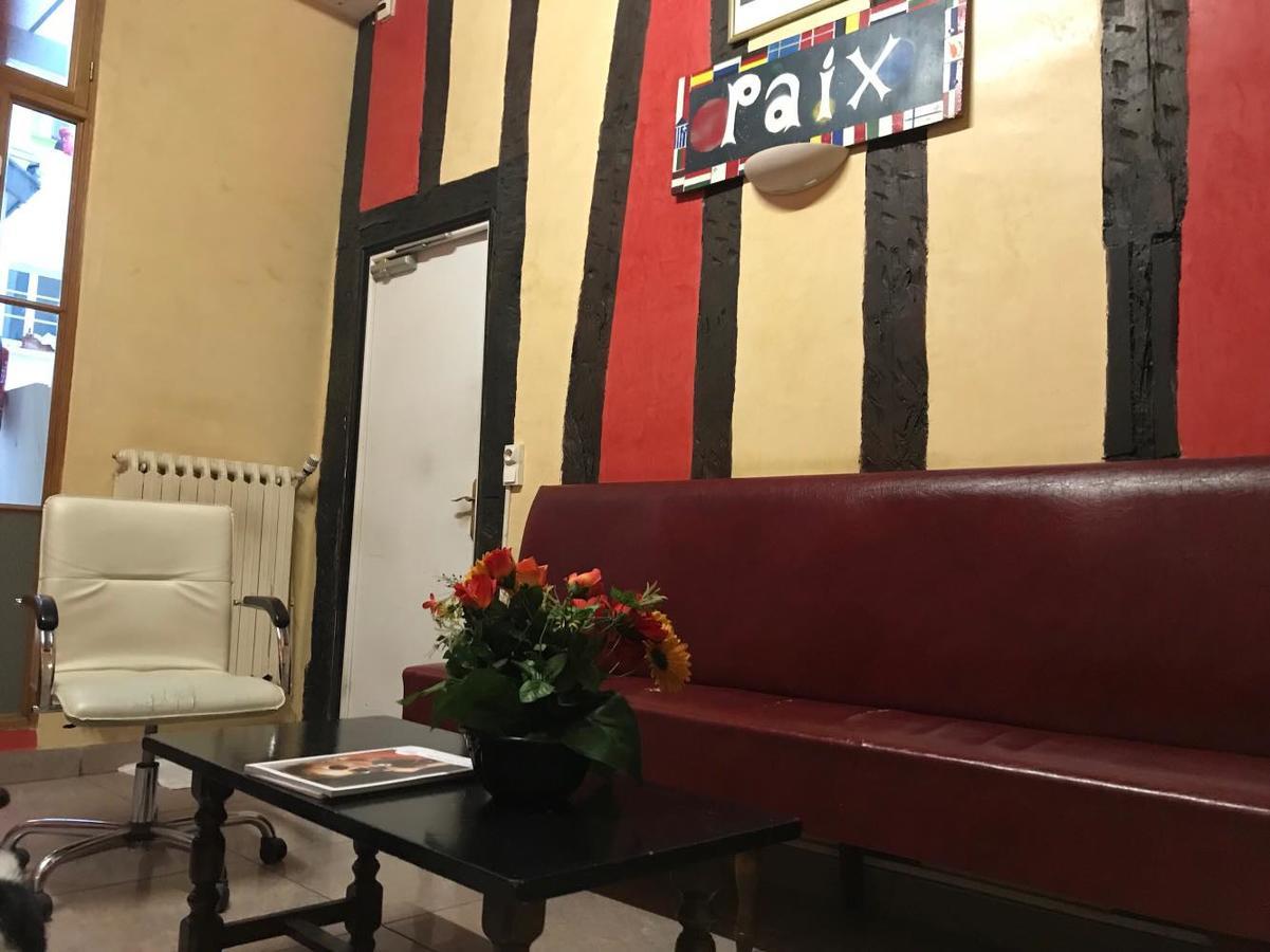 Hotel Des Fontaines Париж Екстериор снимка